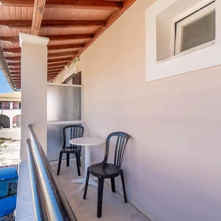 Apartamento Nicolas Melitsa 6